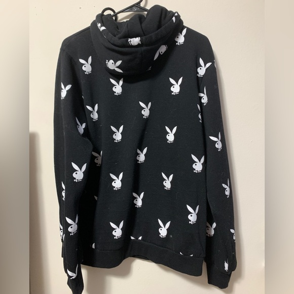 S Playboy Hoodie - Picture 2 of 3